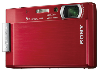 Illustration for article titled Sony T100 and T20: for Staying In and Going Out